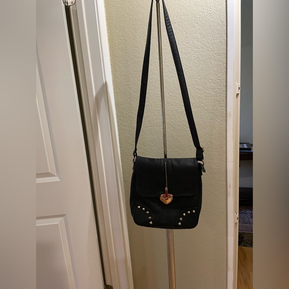 Black Leather Shoulder Bag